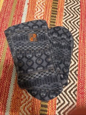 Acorn Gray Patterned Fleece Socks XXS